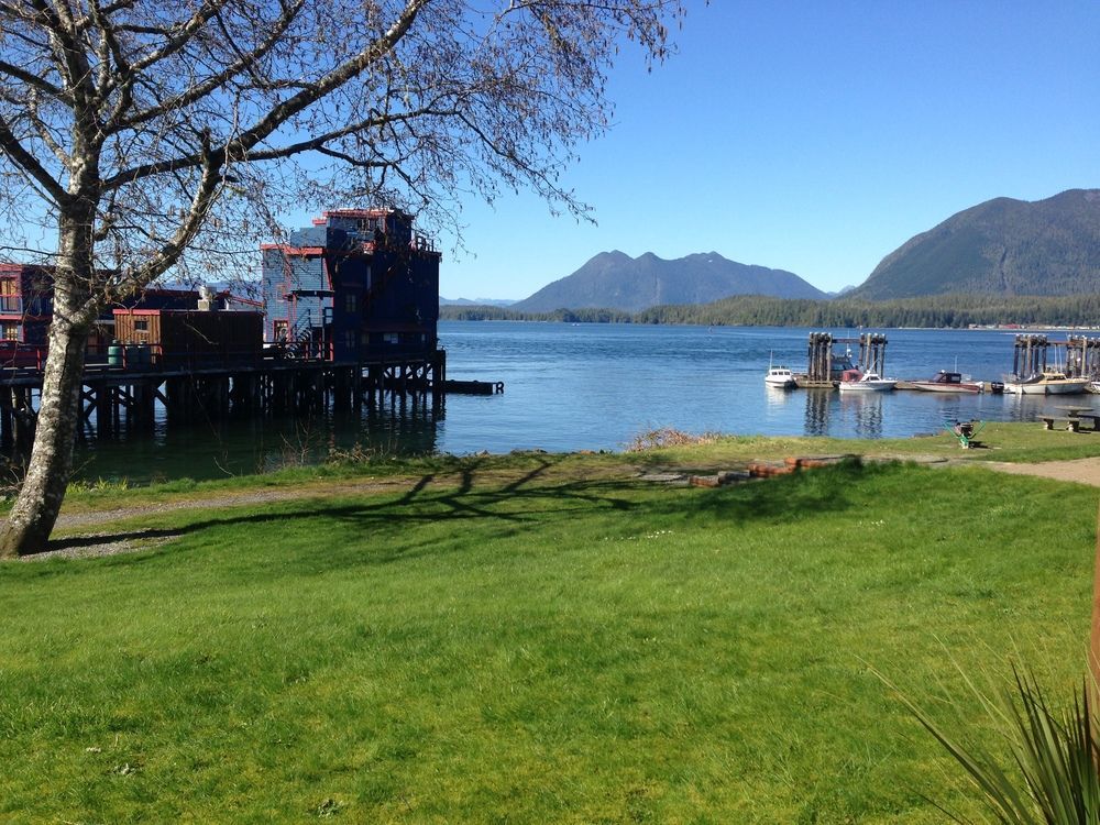 Fred Tibbs Ocean Front Condos Tofino Exterior photo