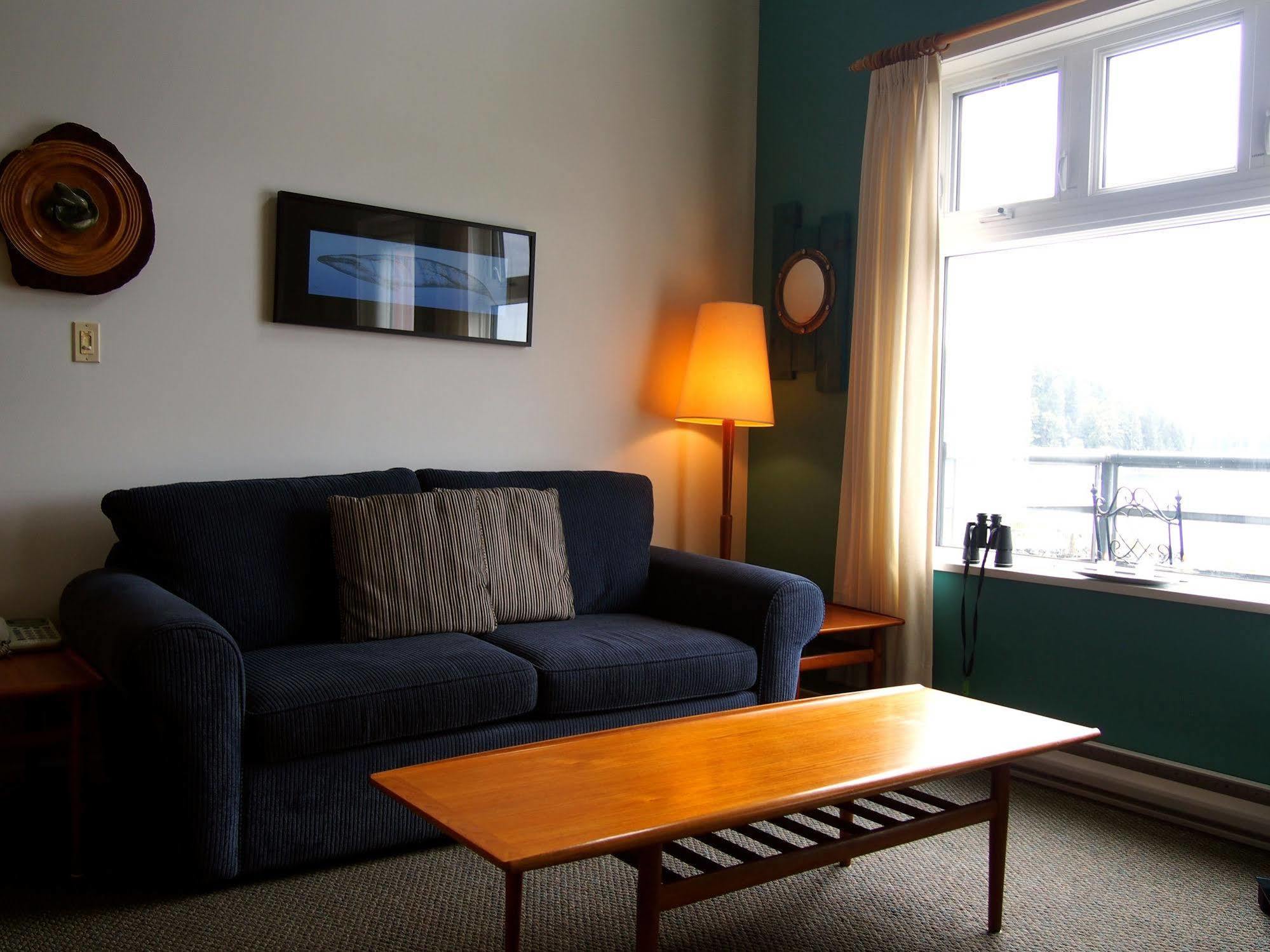 Fred Tibbs Ocean Front Condos Tofino Exterior photo
